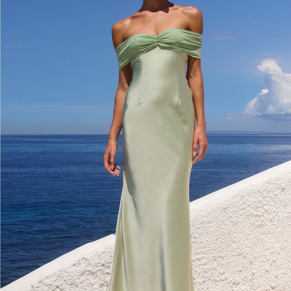 Runaway The Label Kadie off shoulder maxi dress